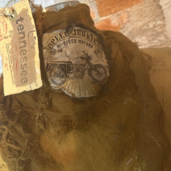 LAST ONE // FREE WITH A PURCHASE - Picture 15 of 17